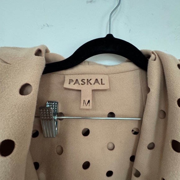Paskal Coat Medium Tan - Picture 2 of 5